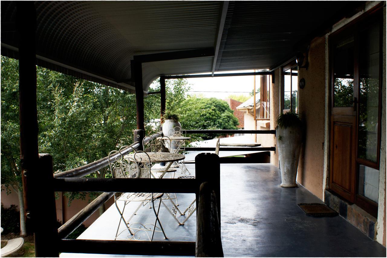 Shady Pines Guest House Harrismith Exterior foto